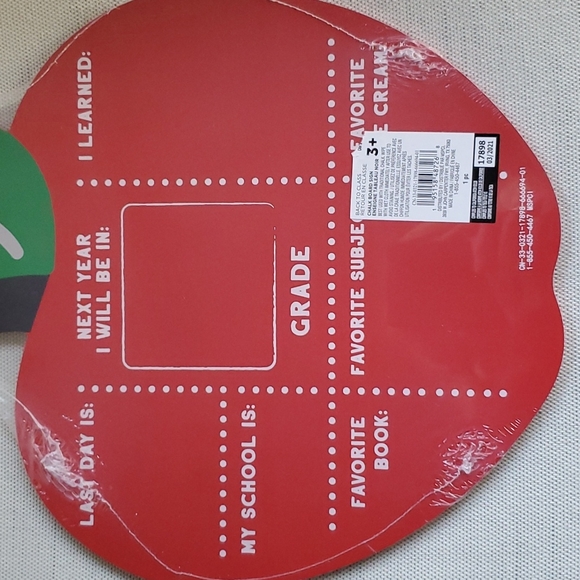 REVERSIBLE CHALK BOARD SIGN - Picture 5 of 6